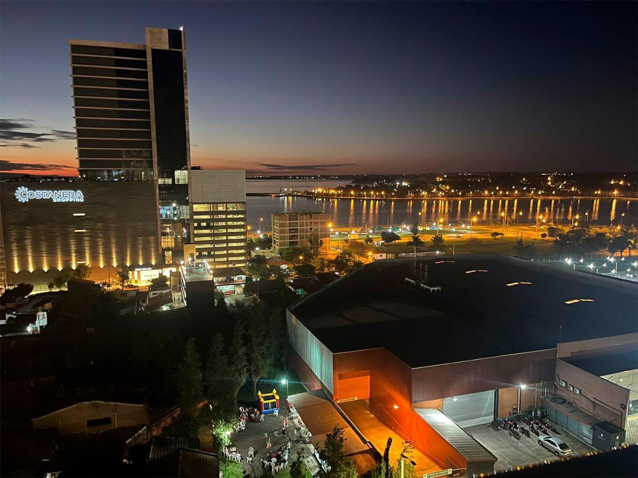 Costanera Encarnacion - Apartamento Entero Exteriör bild